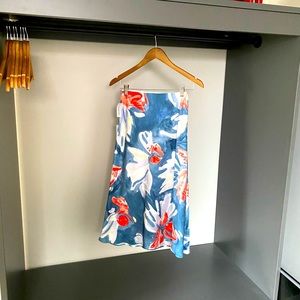 New Aritzia🤩🤩 beautiful skirt